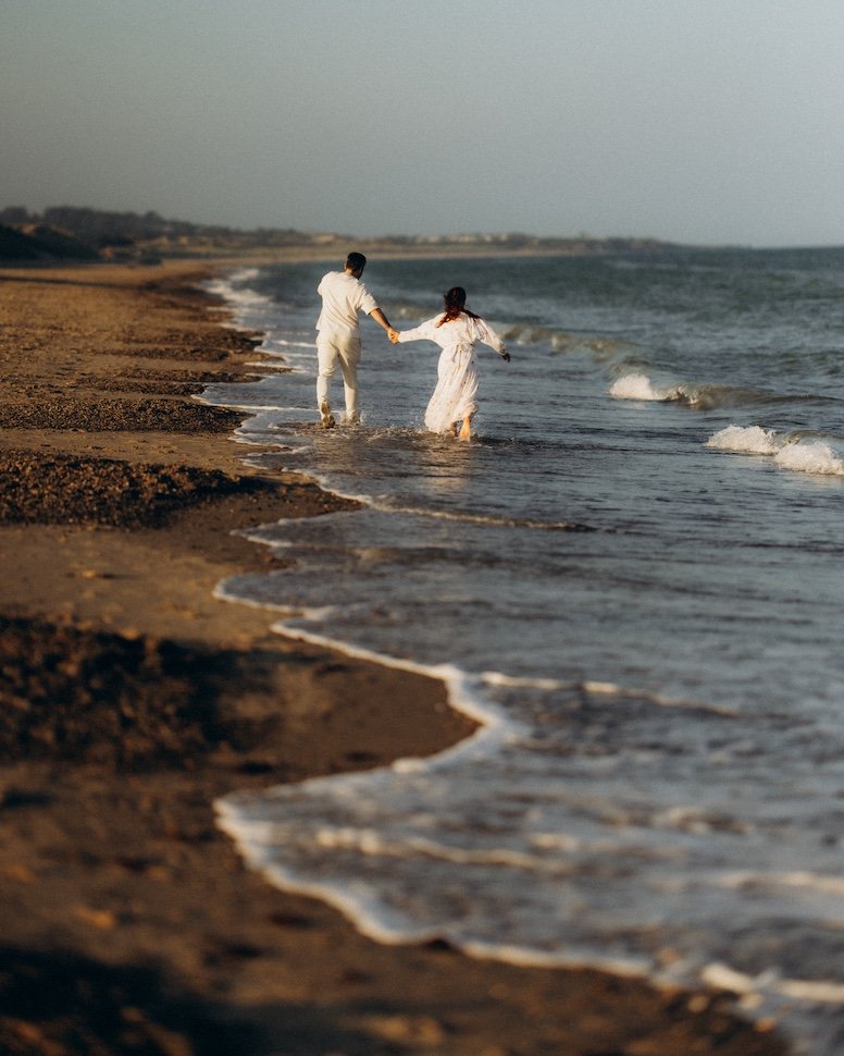 Anaelle & Mathieu — beach proposal, Co. Wicklow