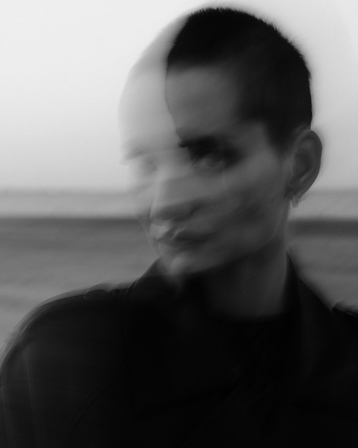 Anna — portrait session, Dublin coast