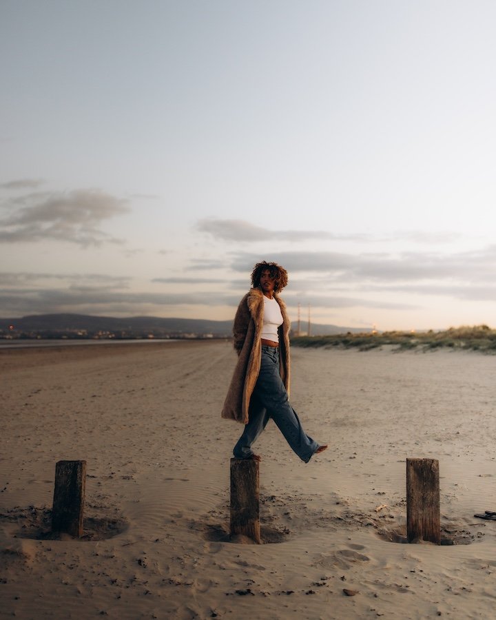 Eileen — portrait by the bay, Dublin