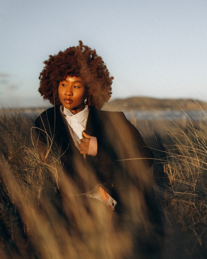 Gertrude — portrait by the bay