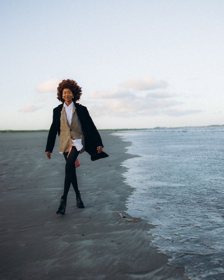 Gertrude — portrait, Dublin coast