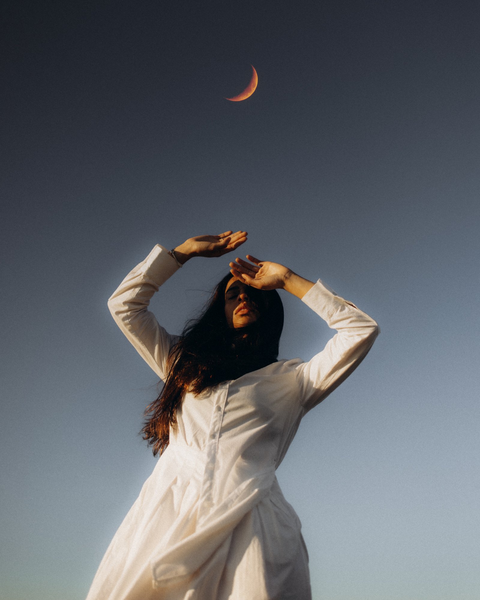Perla — natural light portrait, Bull Island