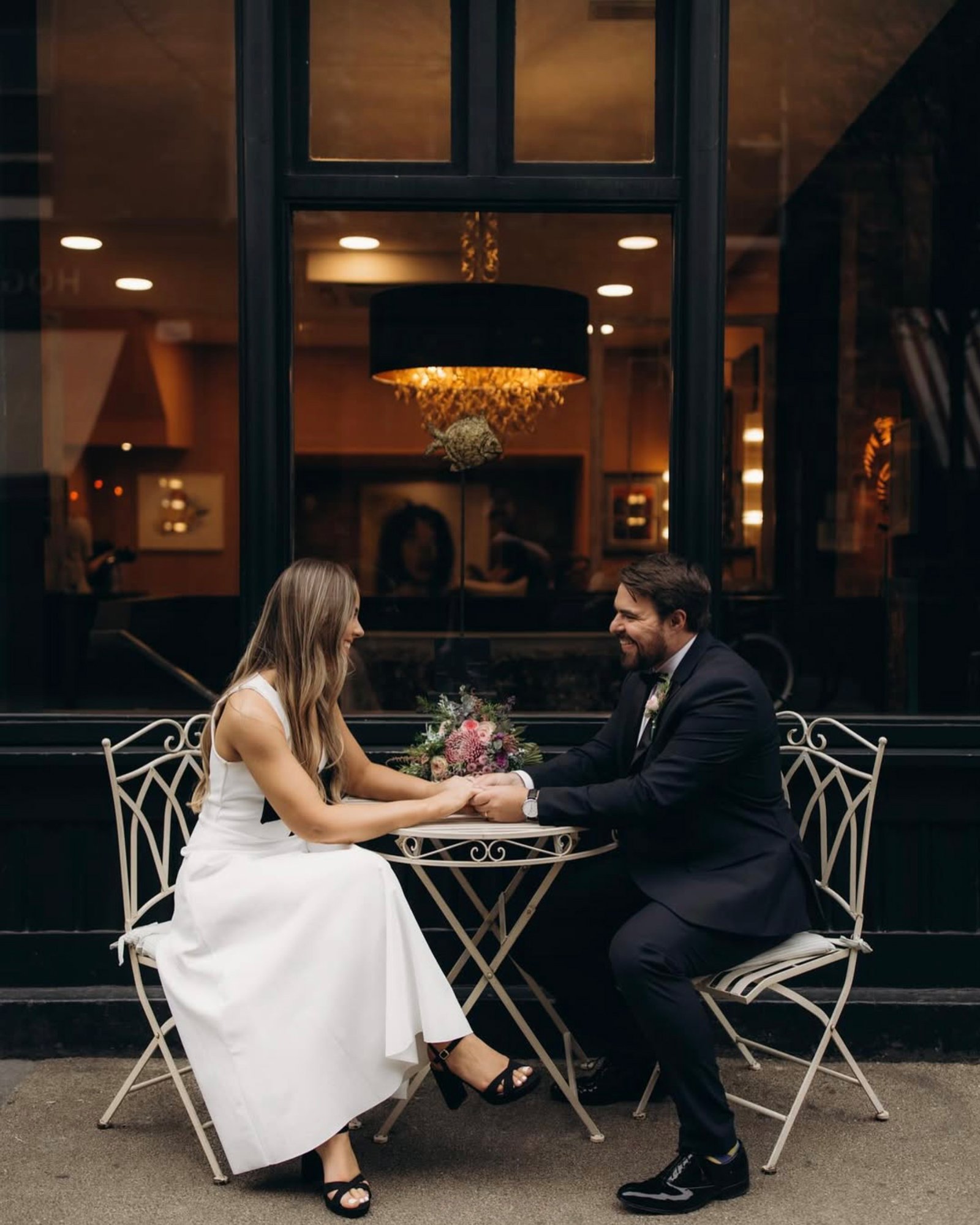 Rachel & James — wedding couple city streets, Dublin city centre