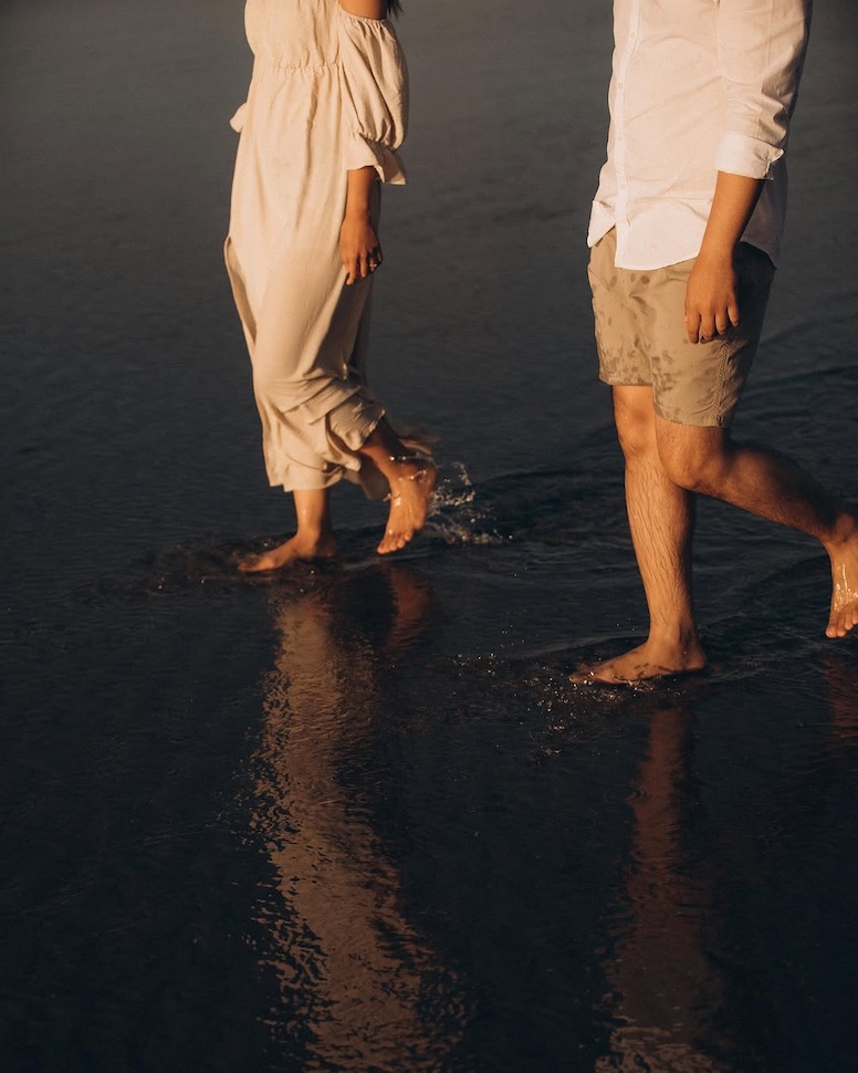 Rikki & Kaye — seaside couple Dublin, Bull Island, Dublin Bay